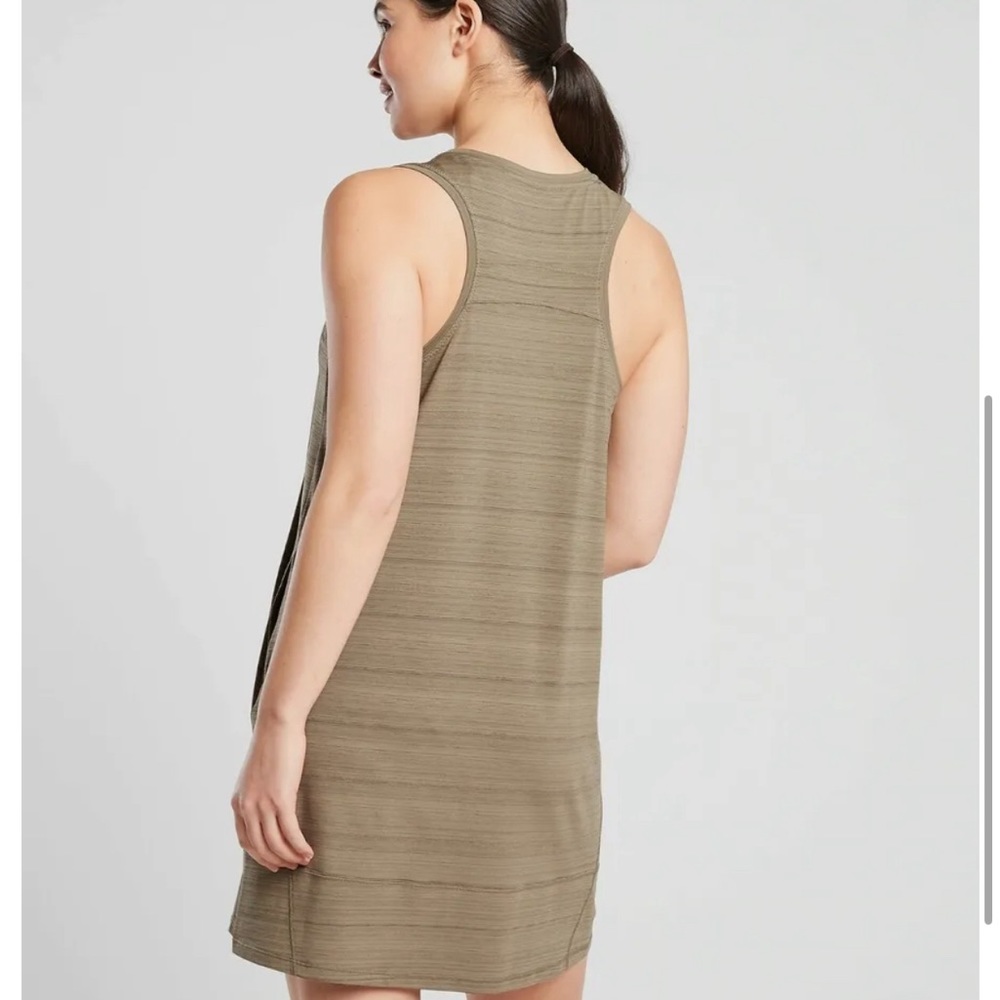 Athleta Pacifica Illume Dress, Shadow Olive Size Small